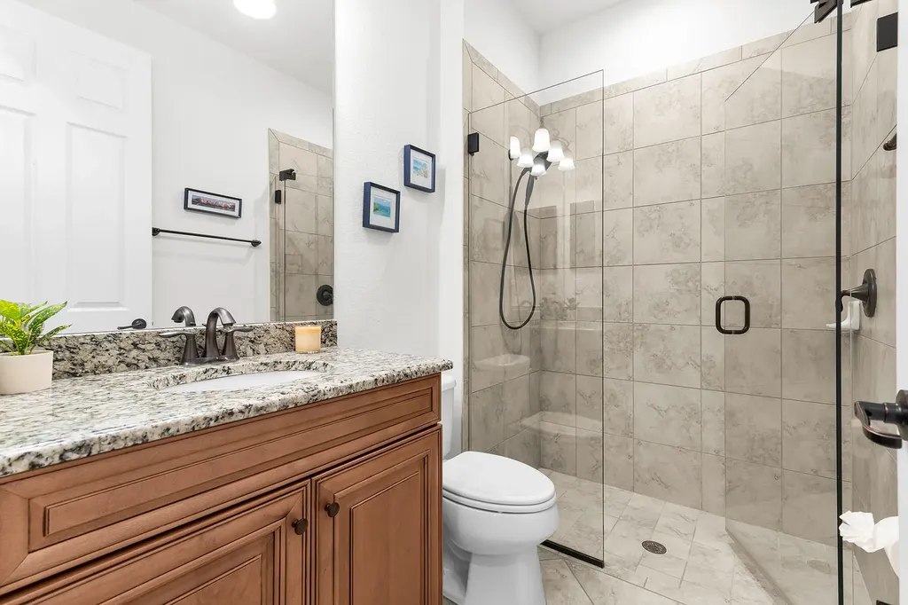 2990 Aviamar Circle Naples FL 34114