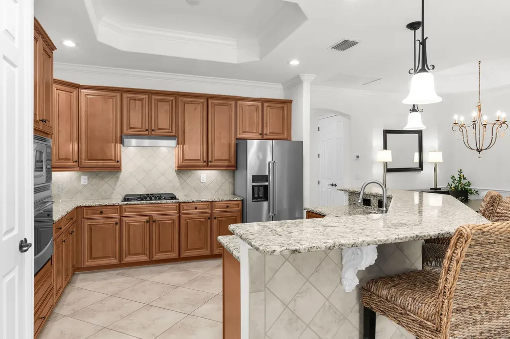 2990 Aviamar Circle Naples FL 34114