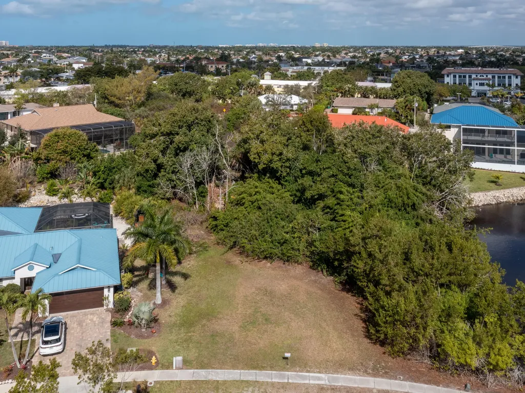 1864 Granada Drive Marco Island FL 34145