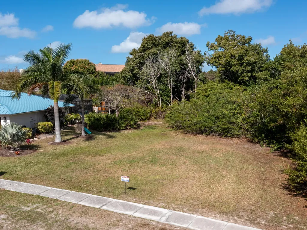 1864 Granada Drive Marco Island FL 34145