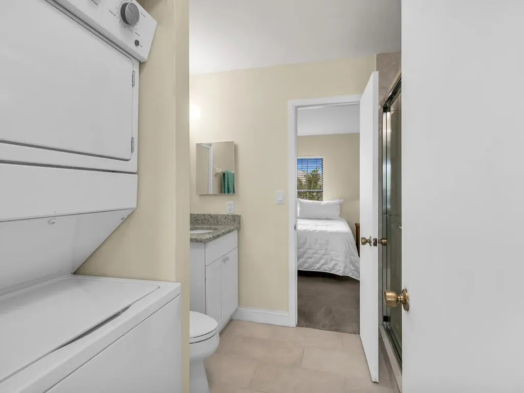 144 Clyburn Way W Marco Island FL 34145