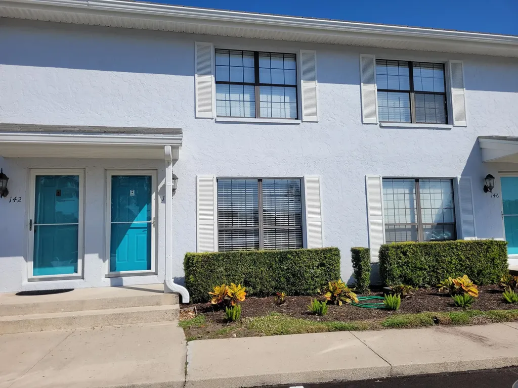 144 Clyburn Way W Marco Island FL 34145