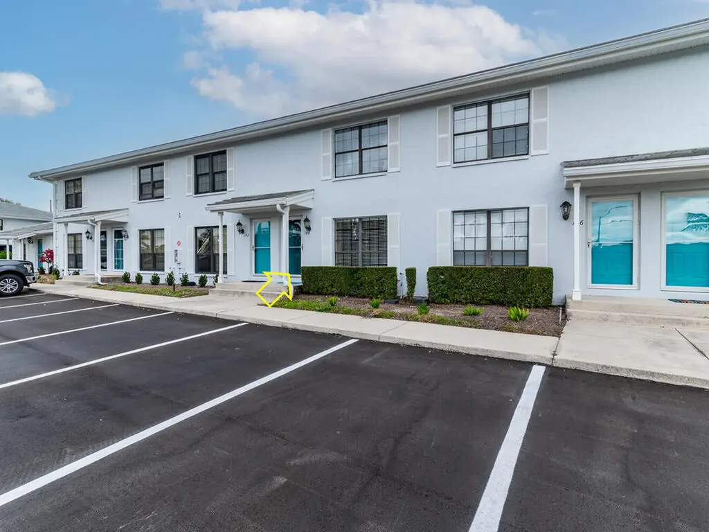 144 Clyburn Way W Marco Island FL 34145