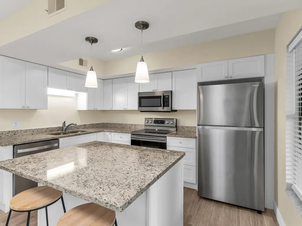 144 Clyburn Way W Marco Island FL 34145