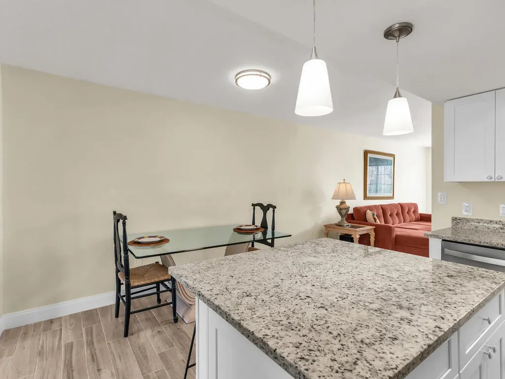 144 Clyburn Way W Marco Island FL 34145