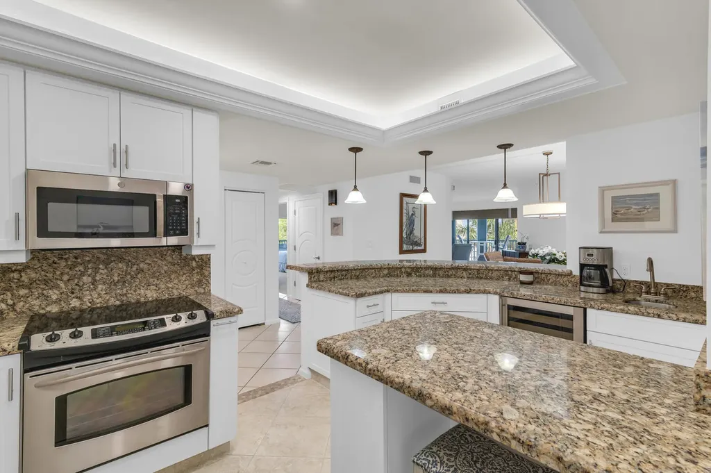 961 Collier Marco Island FL 34145