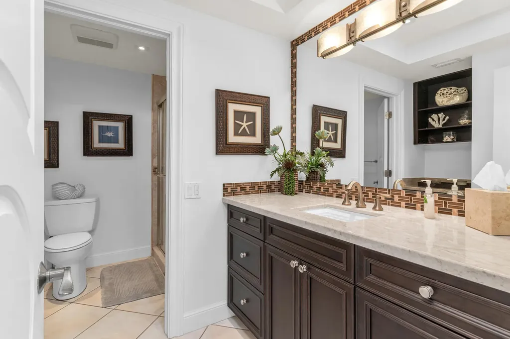 961 Collier Marco Island FL 34145