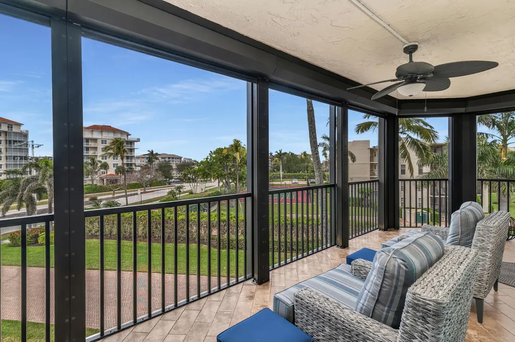 961 Collier Marco Island FL 34145