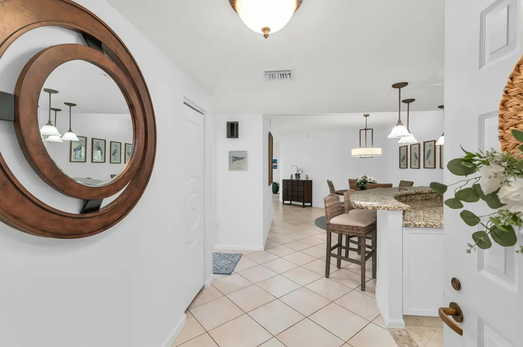 961 Collier Marco Island FL 34145