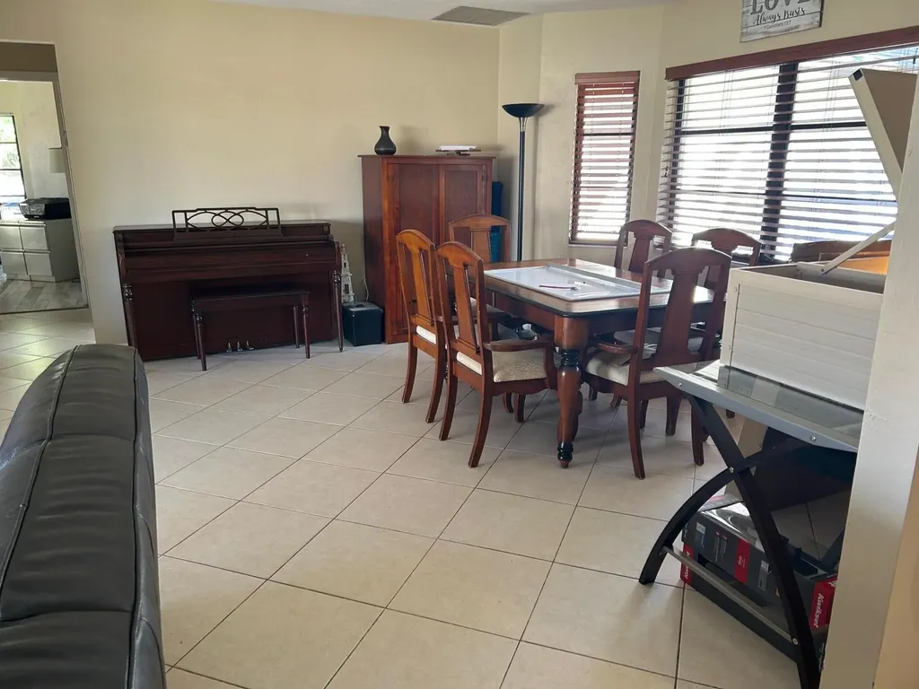 1982 Sheffield Avenue Marco Island FL 34145