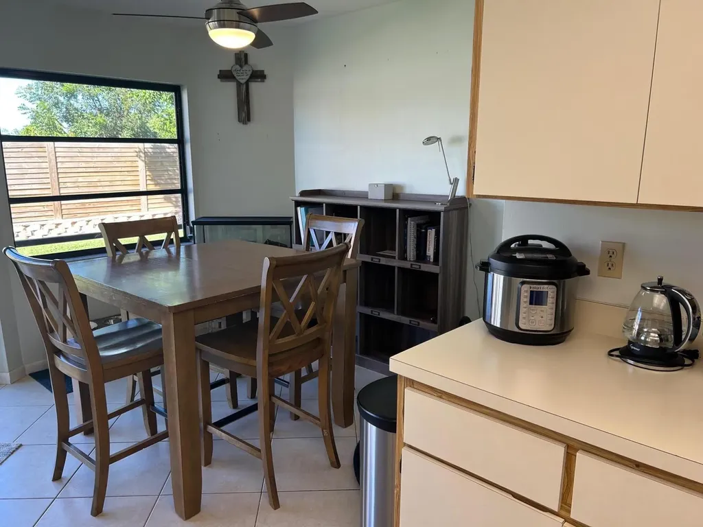 1982 Sheffield Avenue Marco Island FL 34145