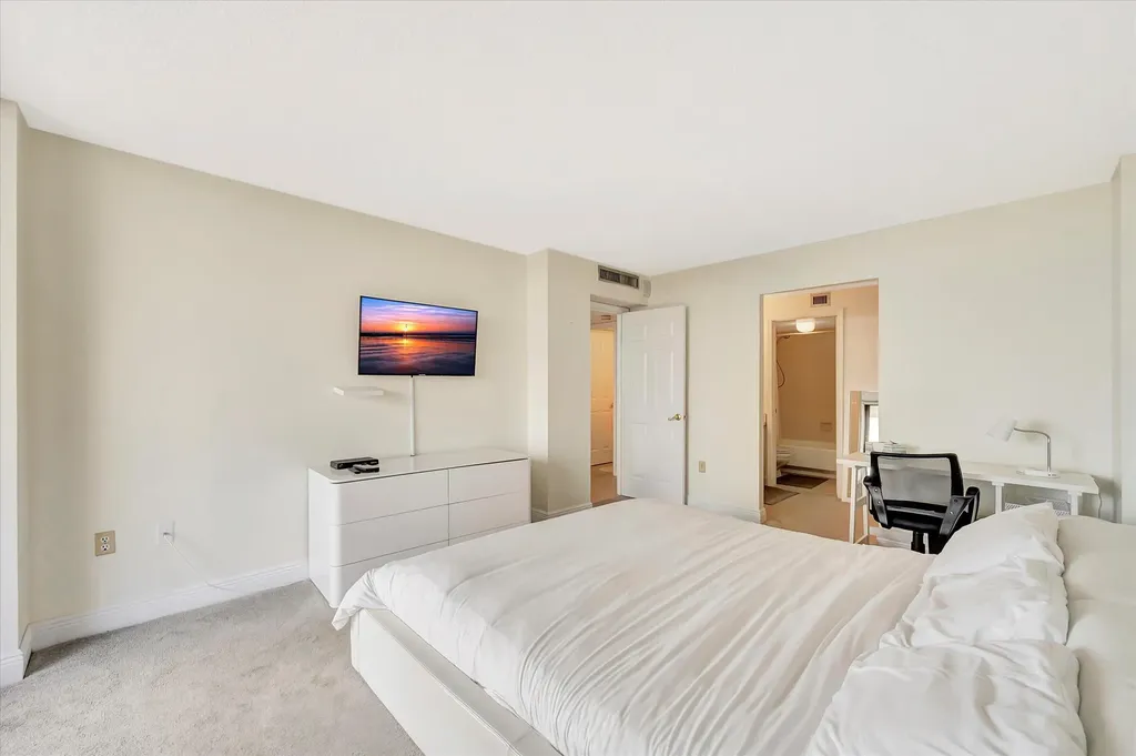 440 Seaview Marco Island FL 34145