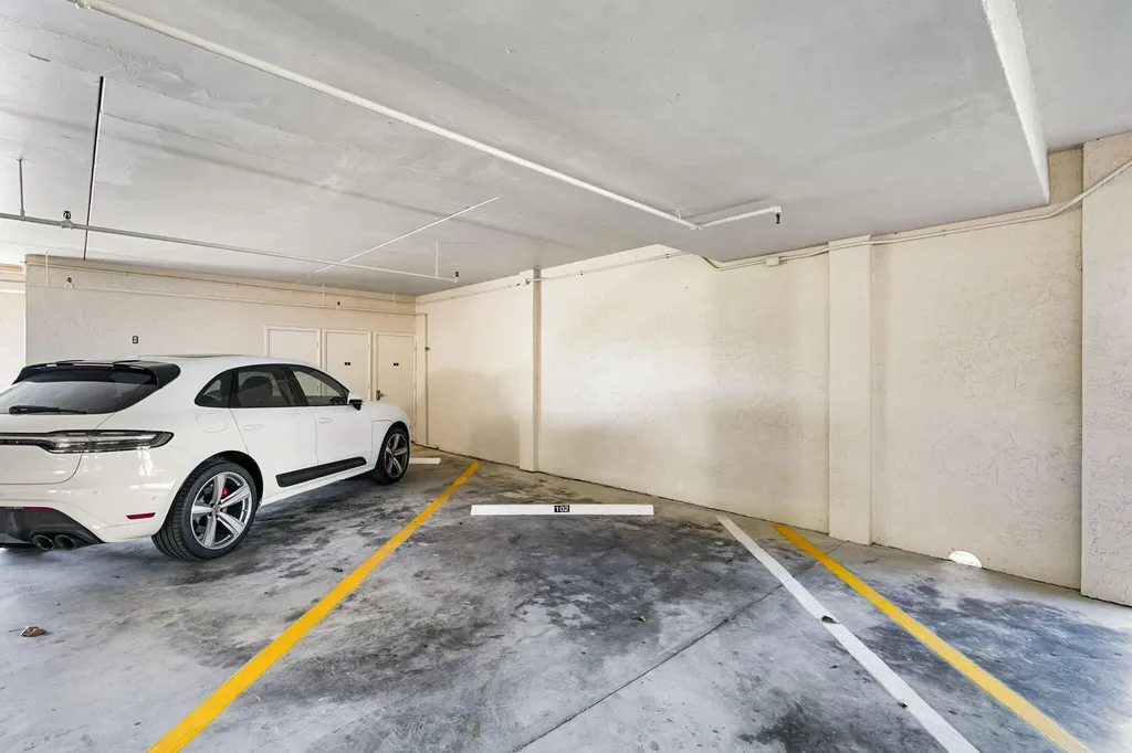 1041 S Collier Boulevard Marco Island FL 34145