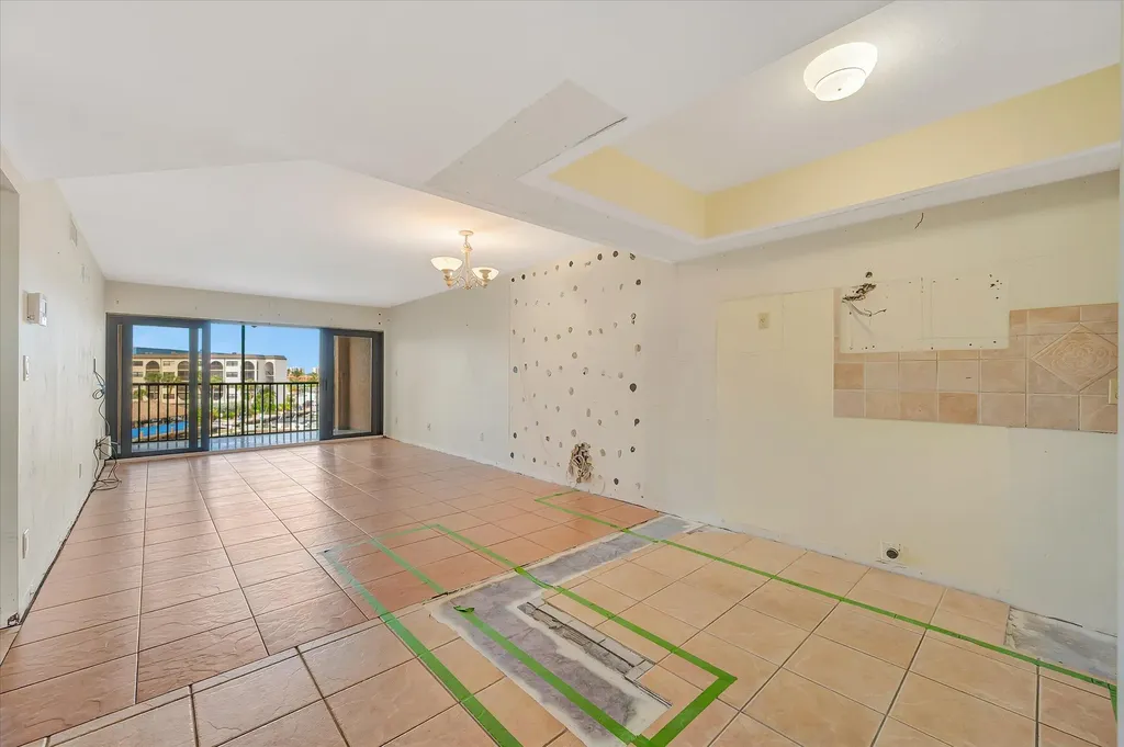 999 Anglers Cove Marco Island FL 34145