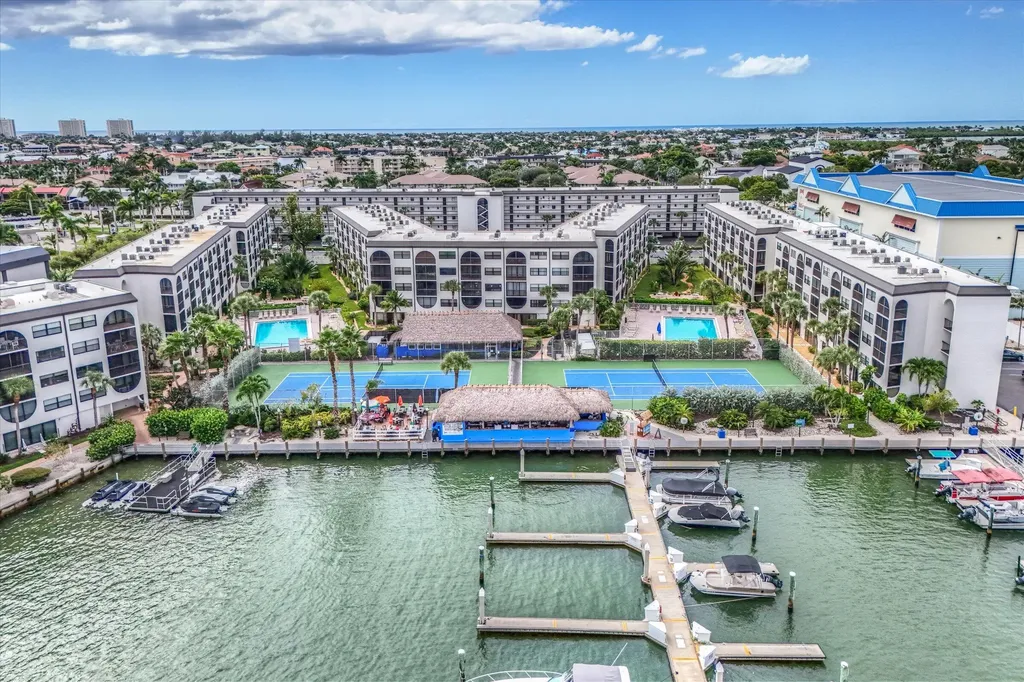 999 Anglers Cove Marco Island FL 34145