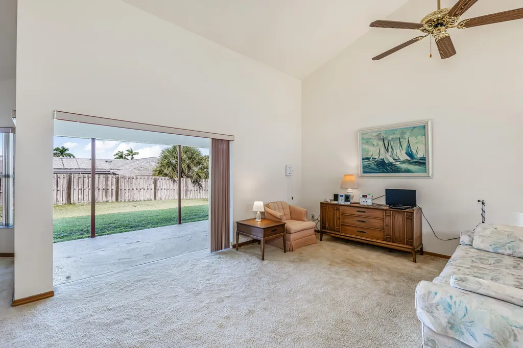 1746 Dogwood Drive Marco Island FL 34145