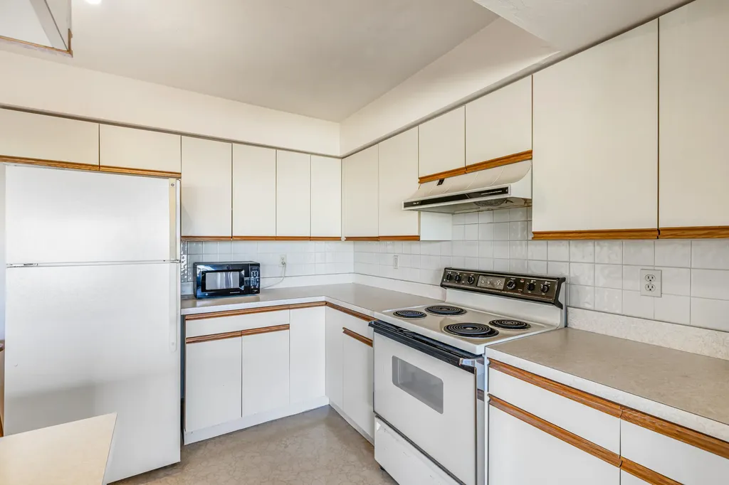 1746 Dogwood Drive Marco Island FL 34145