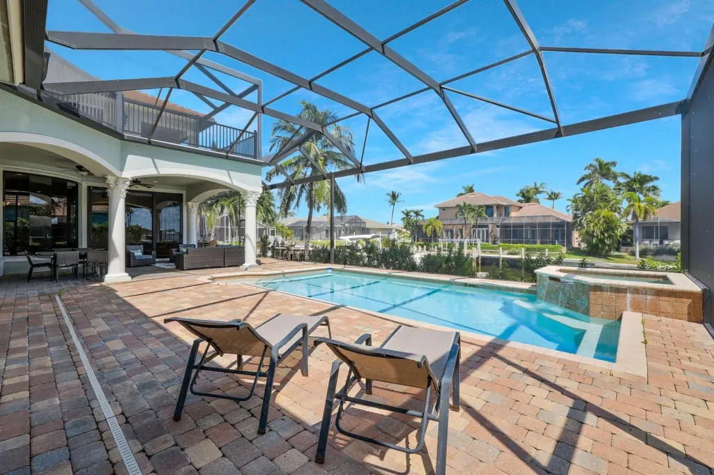 541 Taylor Court Marco Island FL 34145