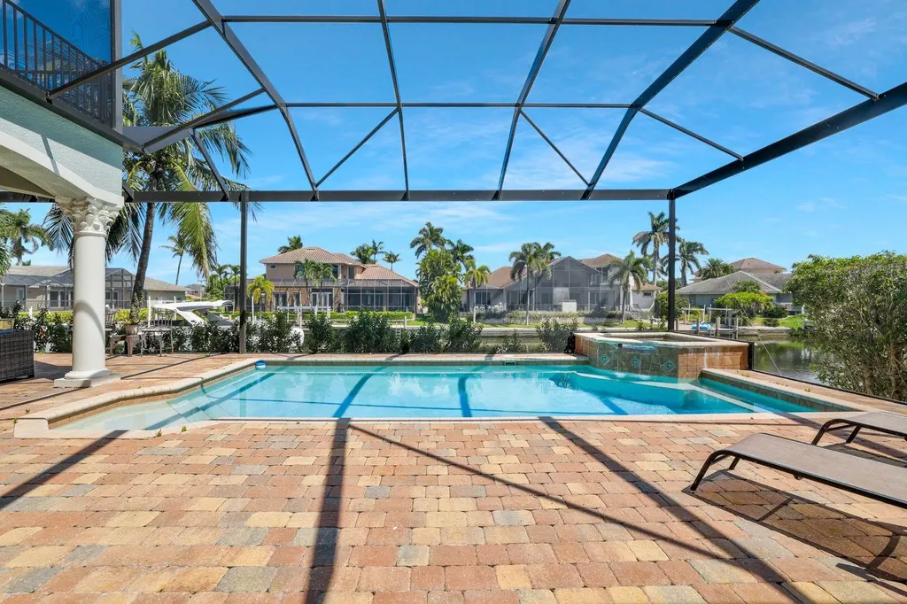 541 Taylor Court Marco Island FL 34145
