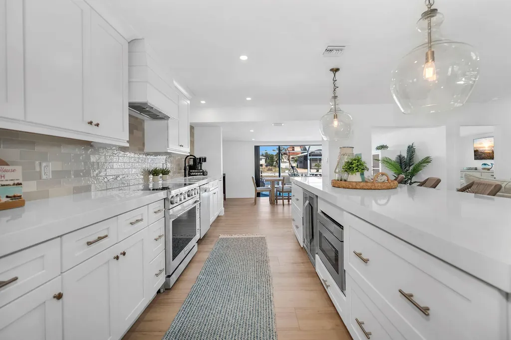 169 Ibis Street Fort Myers Beach FL 33931