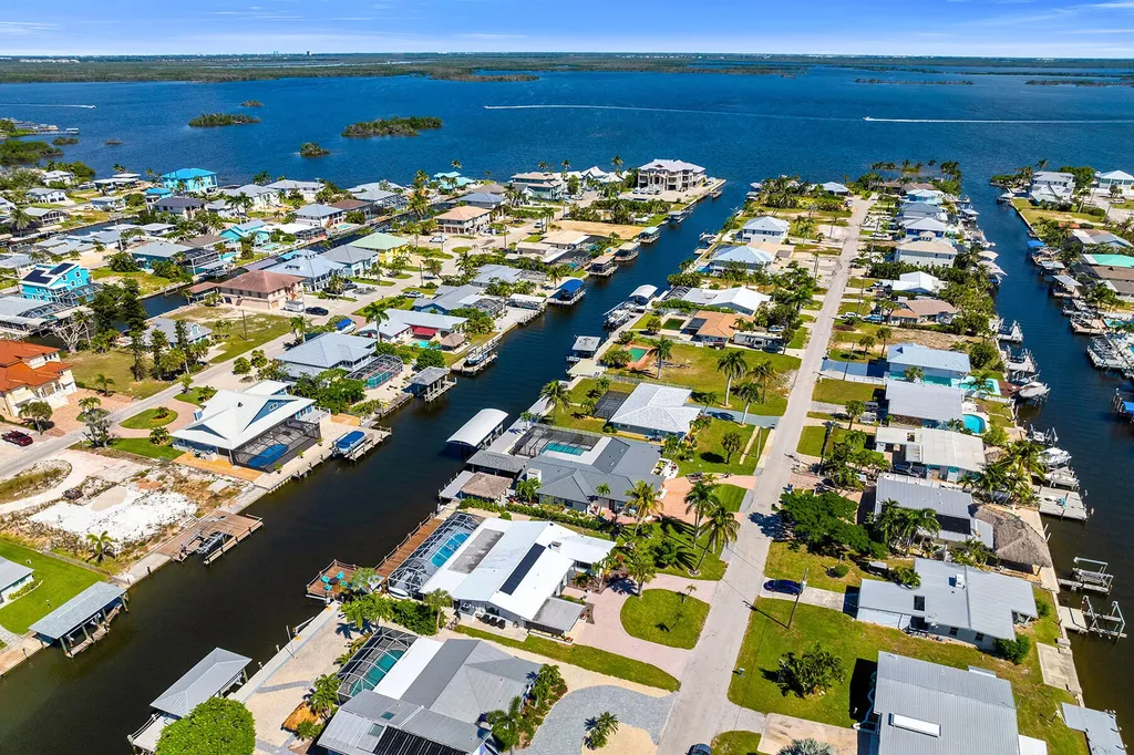 169 Ibis Street Fort Myers Beach FL 33931