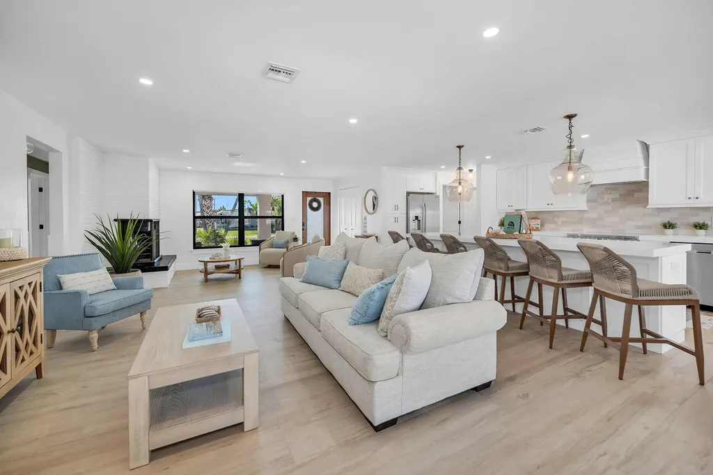 169 Ibis Street Fort Myers Beach FL 33931