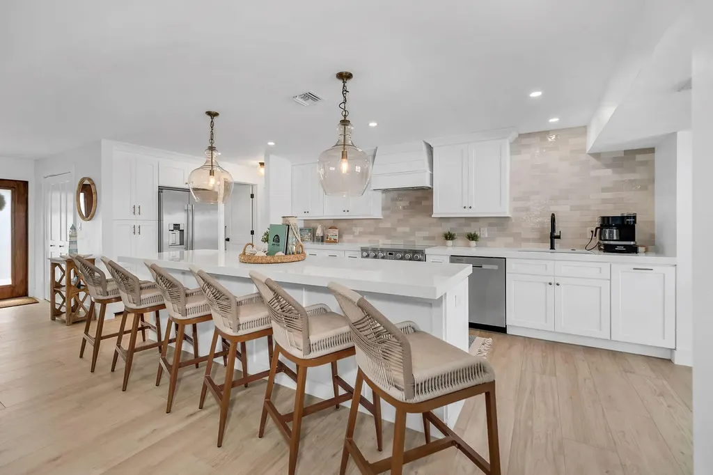 169 Ibis Street Fort Myers Beach FL 33931