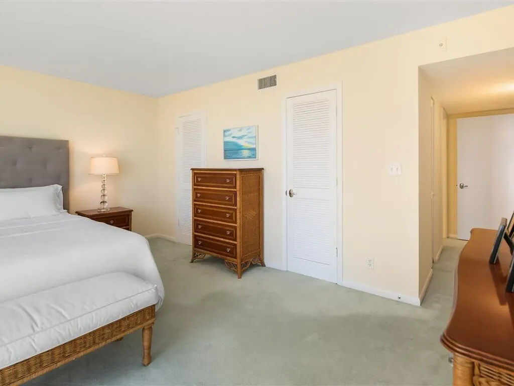 870 S Collier Marco Island FL 34145