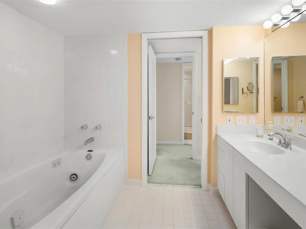 870 S Collier Marco Island FL 34145