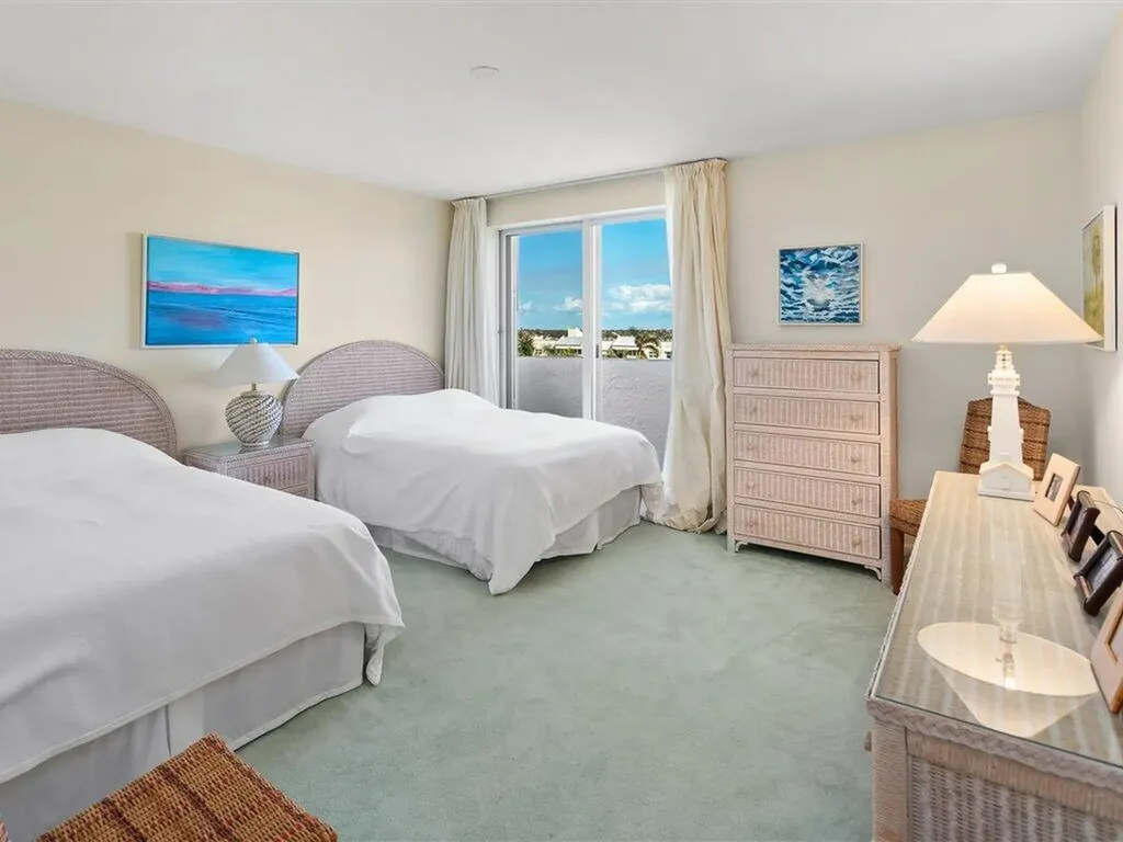 870 S Collier Marco Island FL 34145