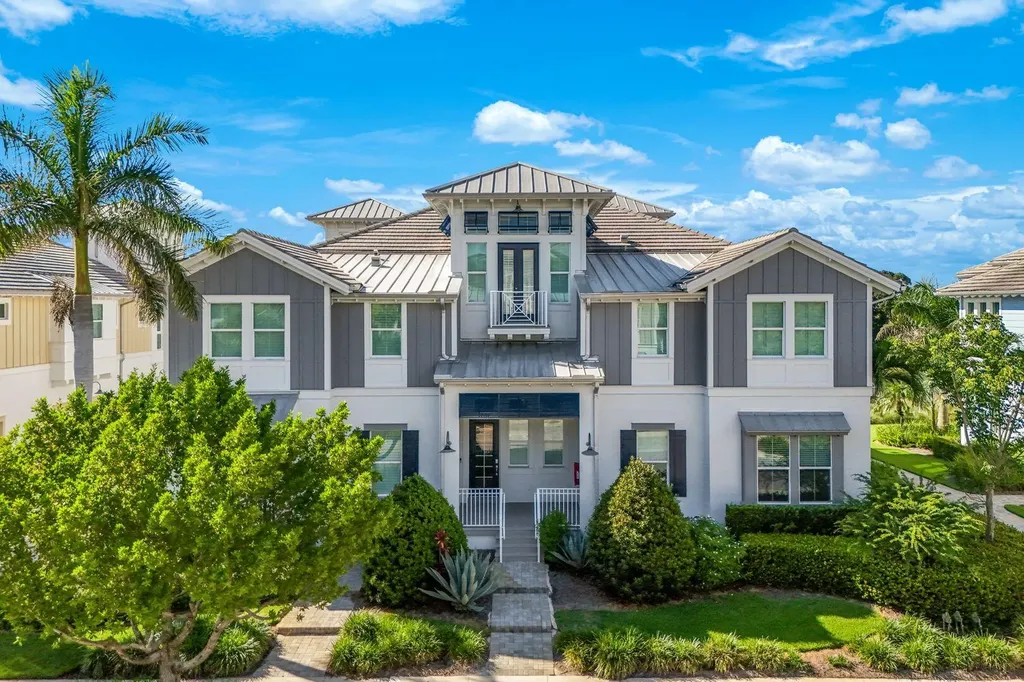 6573 Dominica Naples FL 34113