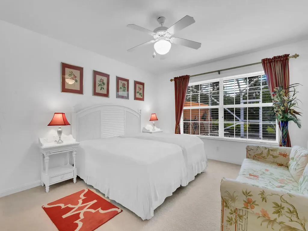 8084 Xenia Lane Naples FL 34114