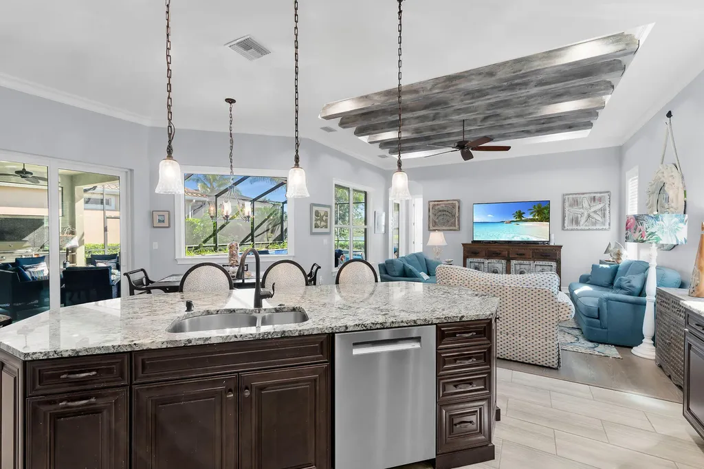 9369 Campanile Circle Naples FL 34114