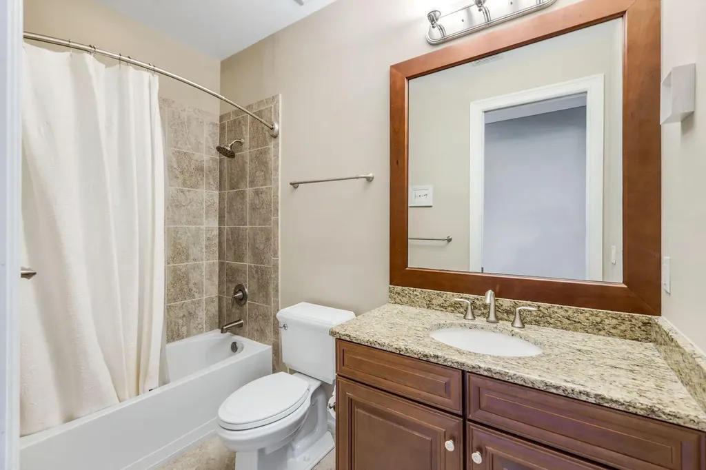 9337 Campanile Circle Naples FL 34114