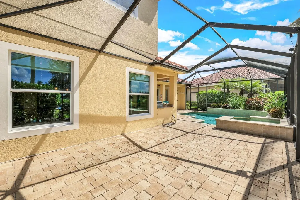 9337 Campanile Circle Naples FL 34114