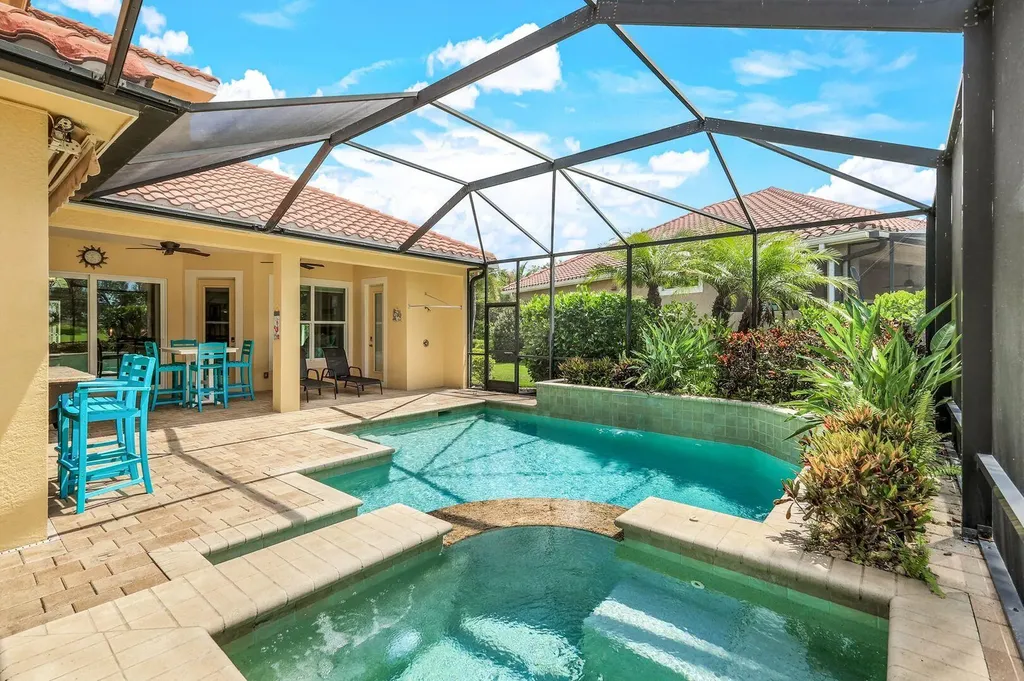 9337 Campanile Circle Naples FL 34114