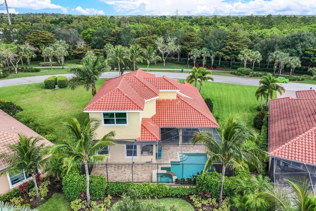 9337 Campanile Circle Naples FL 34114