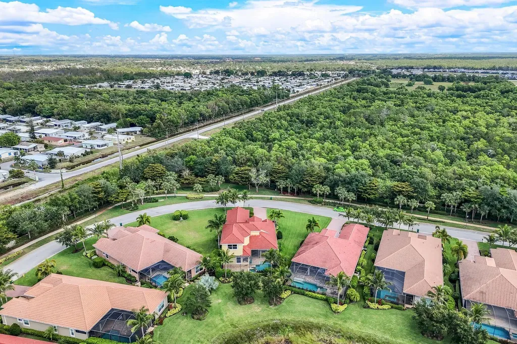 9337 Campanile Circle Naples FL 34114