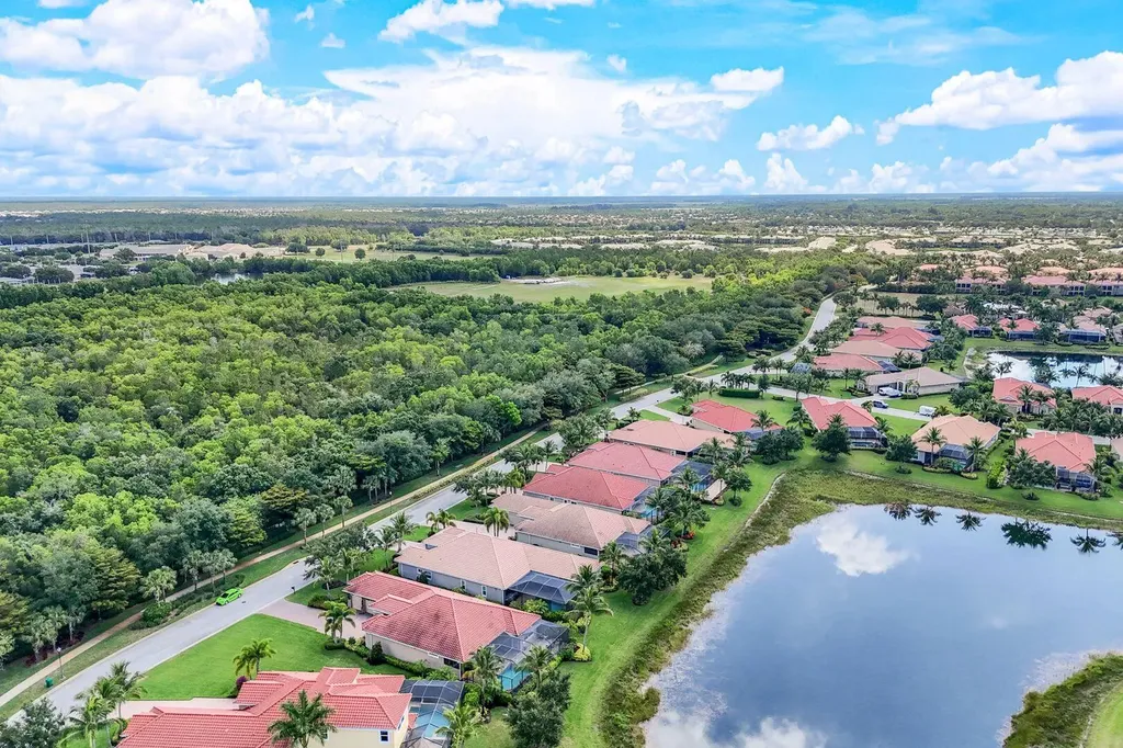 9337 Campanile Circle Naples FL 34114