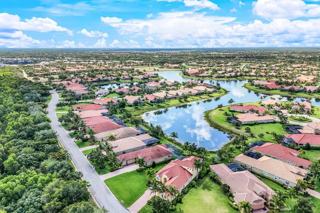 9337 Campanile Circle Naples FL 34114