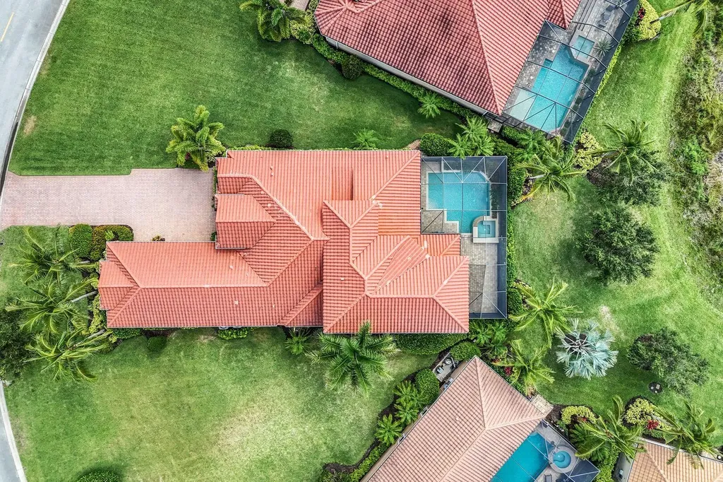 9337 Campanile Circle Naples FL 34114