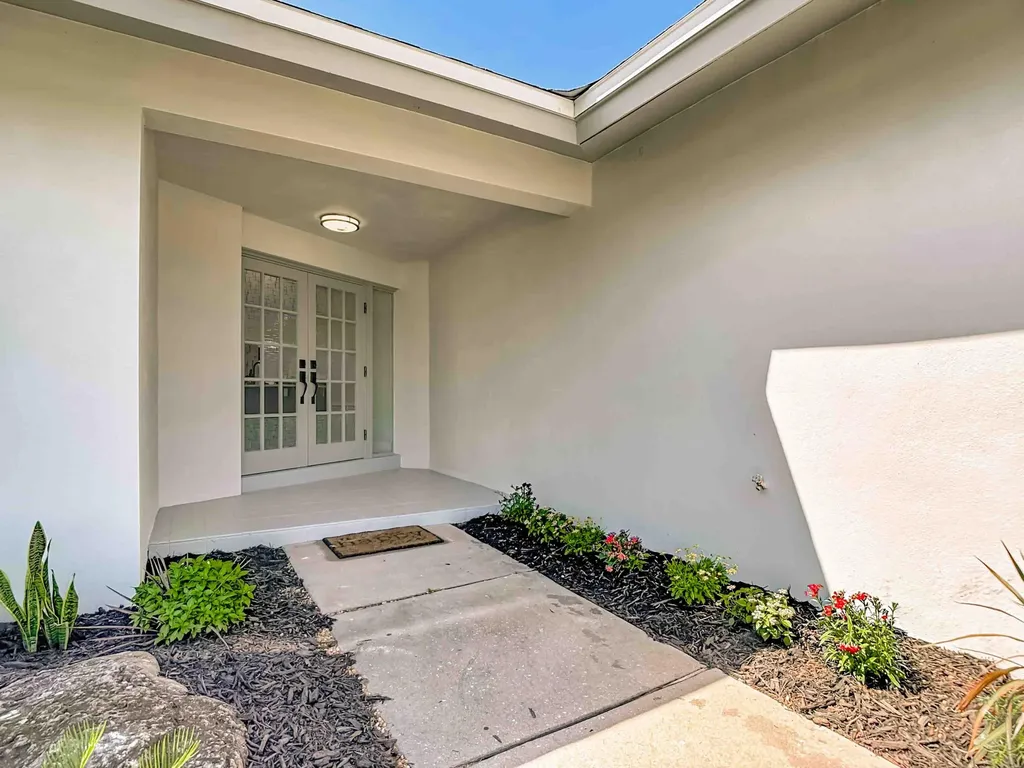 620 N Barfield Drive Marco Island FL 34145