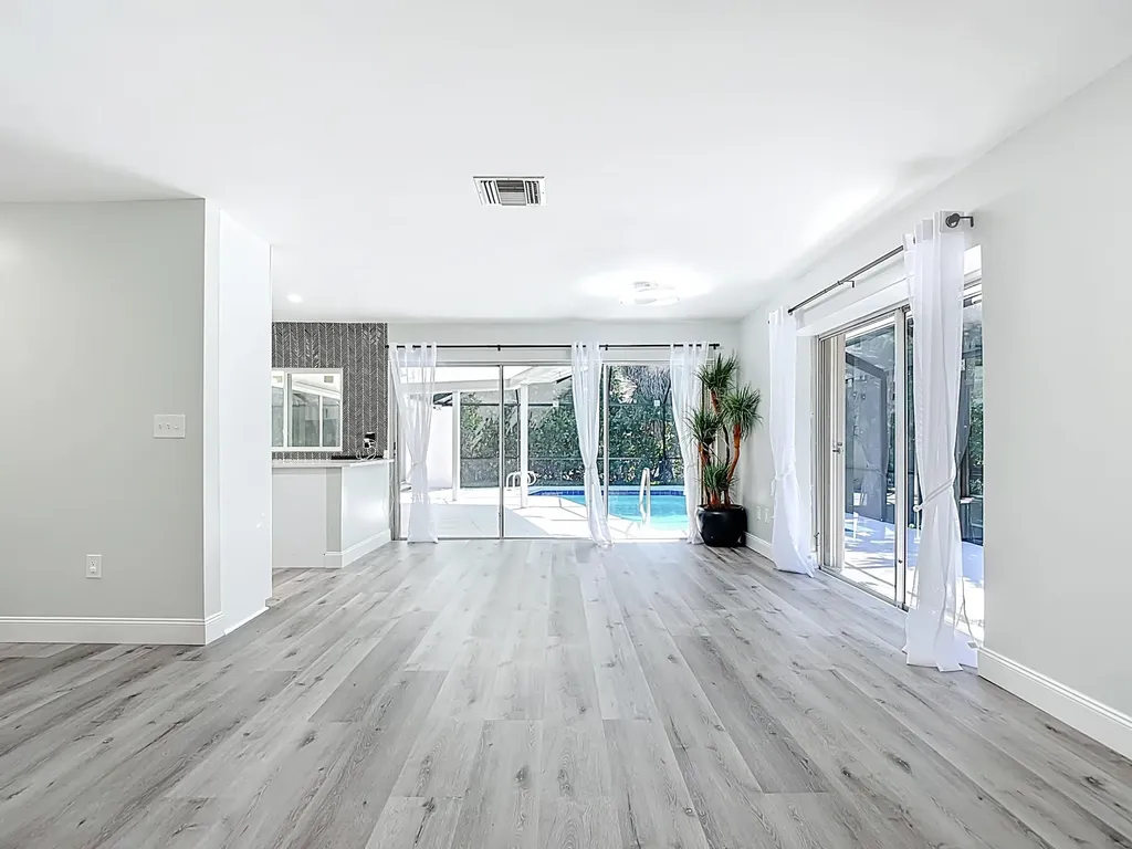 620 N Barfield Drive Marco Island FL 34145