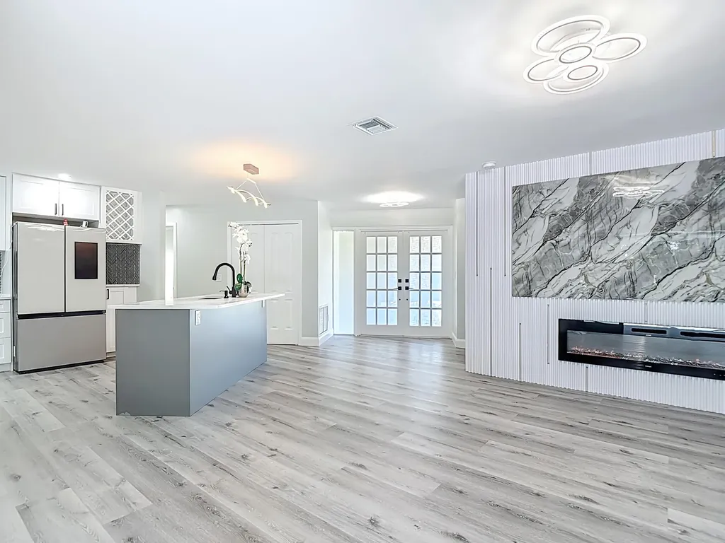 620 N Barfield Drive Marco Island FL 34145