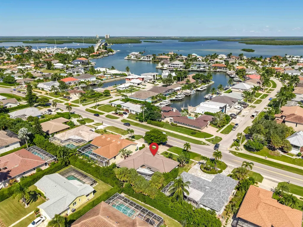 620 N Barfield Drive Marco Island FL 34145