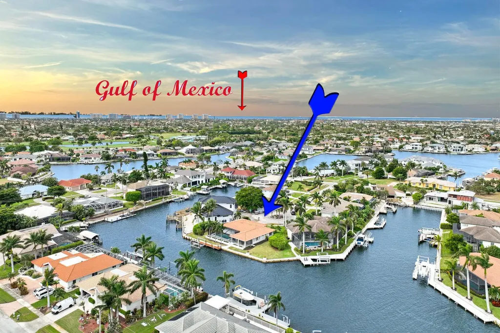 418 Tarpon Court Marco Island FL 34145