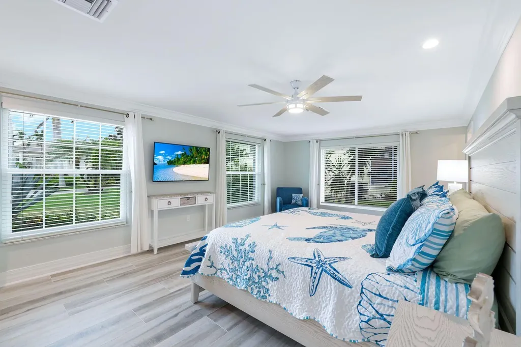 418 Tarpon Court Marco Island FL 34145