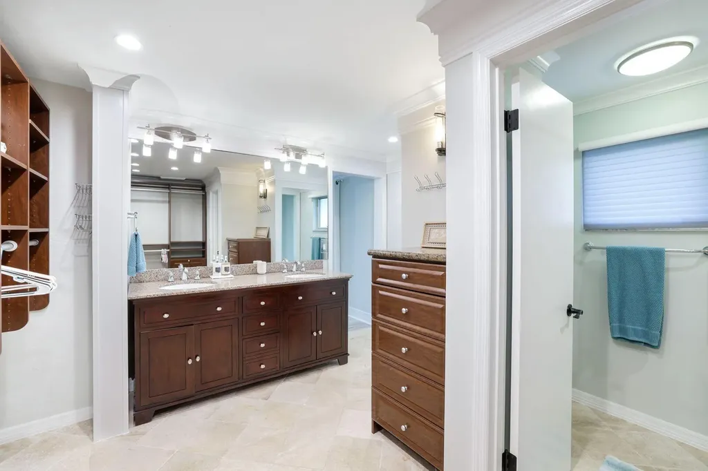 418 Tarpon Court Marco Island FL 34145