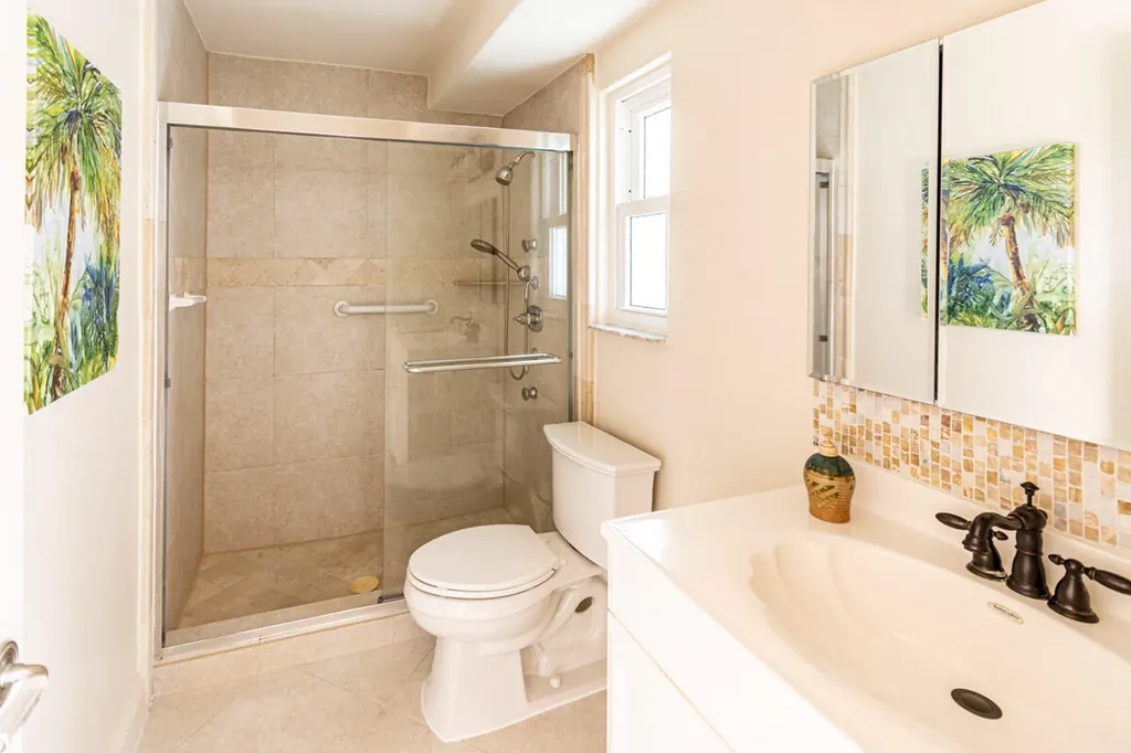 211 Seahorse Court Marco Island FL 34145