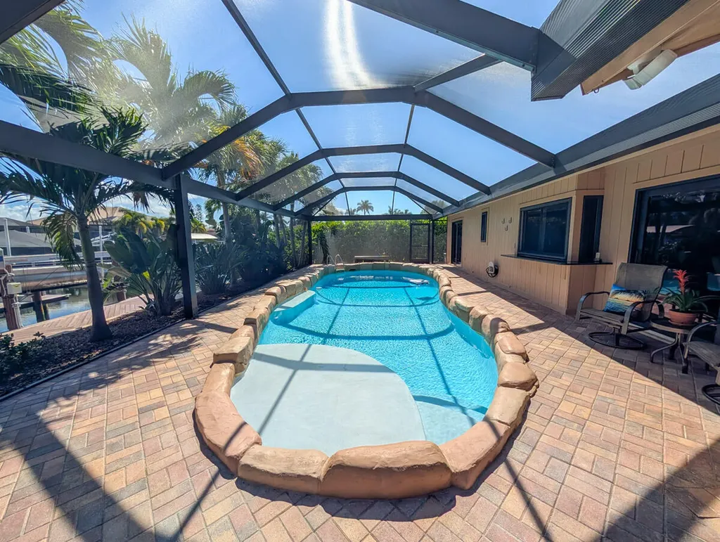 211 Seahorse Court Marco Island FL 34145